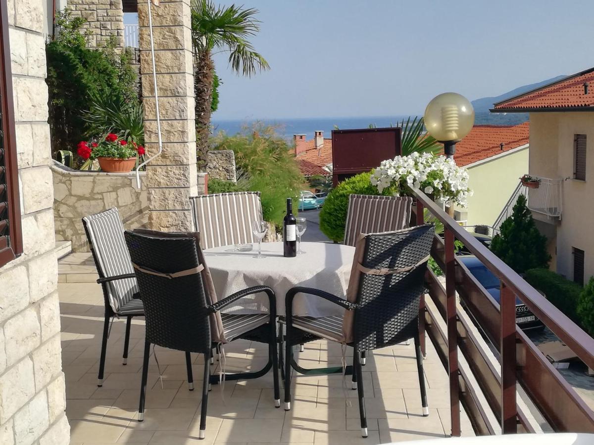 Apartments With A Parking Space Rabac, Labin - 13151 ภายนอก รูปภาพ