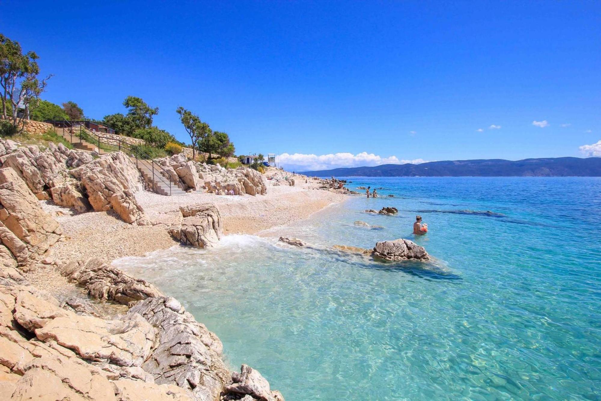 Apartments With A Parking Space Rabac, Labin - 13151 ภายนอก รูปภาพ